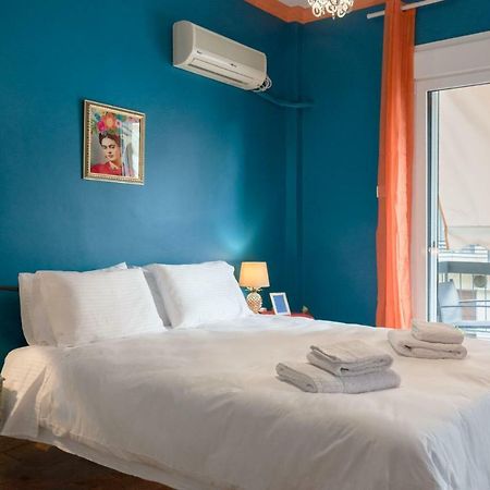 "Casa De Colores", Next To The Metro เอเธนส์ ภายนอก รูปภาพ