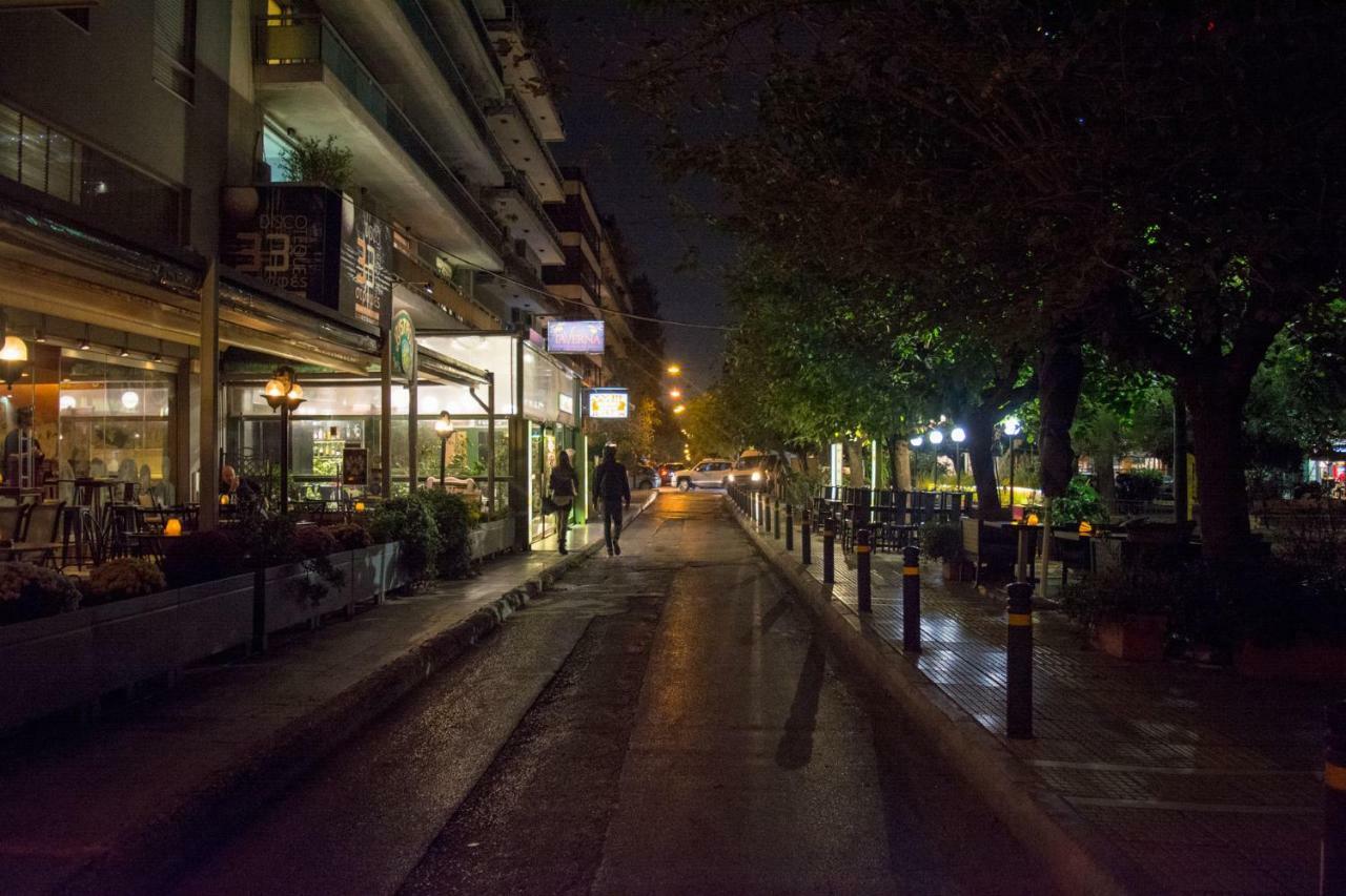 "Casa De Colores", Next To The Metro เอเธนส์ ภายนอก รูปภาพ