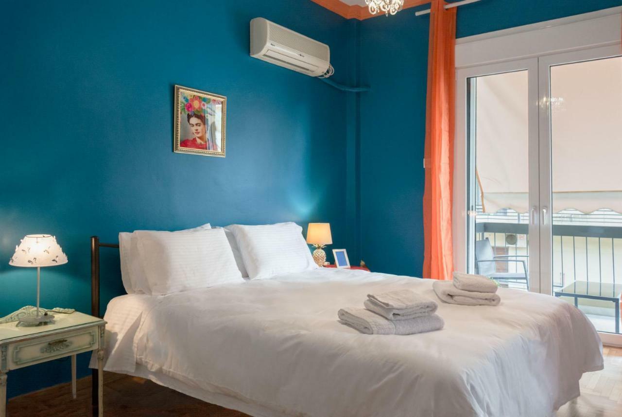 "Casa De Colores", Next To The Metro เอเธนส์ ภายนอก รูปภาพ